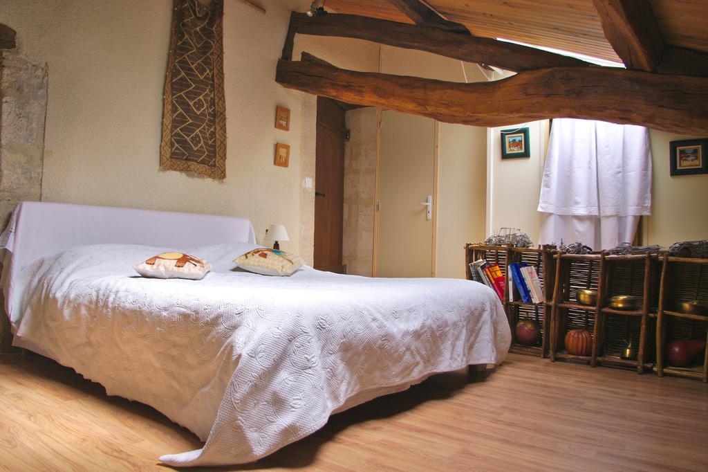 Chez Mamie Et Papi Puynormand Bagian luar foto