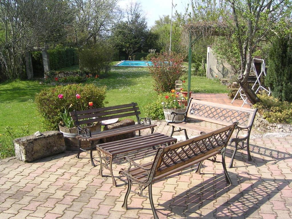 Chez Mamie Et Papi Puynormand Bagian luar foto